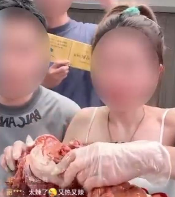 花3万请网红直播带货，仅成交4单收入700元！工作人员刷了140多单，都是假的