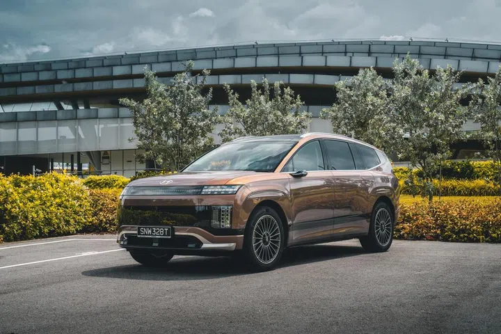 纯电动SUV Ioniq 9在新加坡亮相 拥有最长的轴距