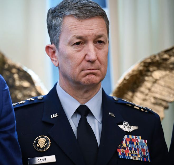 美军参联会主席谈挑战：缺乏盟友支持和弹药短缺如何应对伊朗威胁