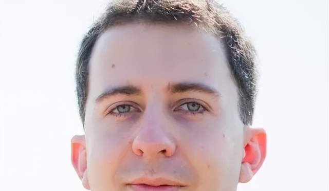 谷歌前TPU团队成员创立新型芯片公司获34亿元融资 卡帕西亦参与投资