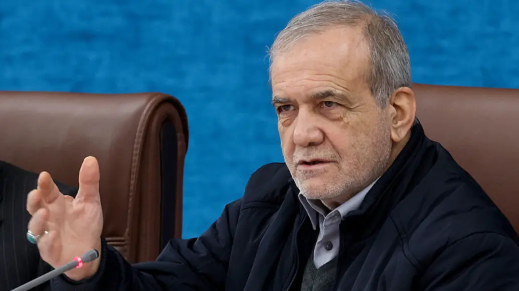 伊朗总统回应特朗普威胁：将在战场上坚决对抗