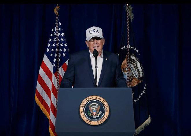 美以称哈梅内伊已“不在世” 伊朗关闭霍尔木兹海峡 袭击致近千人伤亡