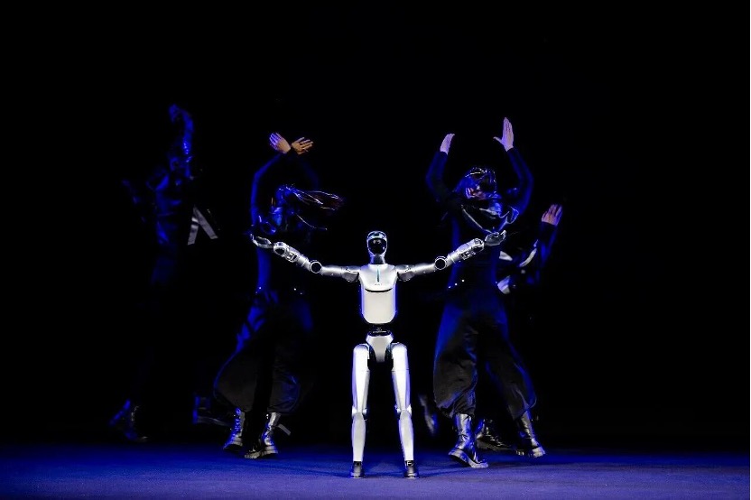 瑞声科技助力荣耀机器人首秀MWC关键部件研发