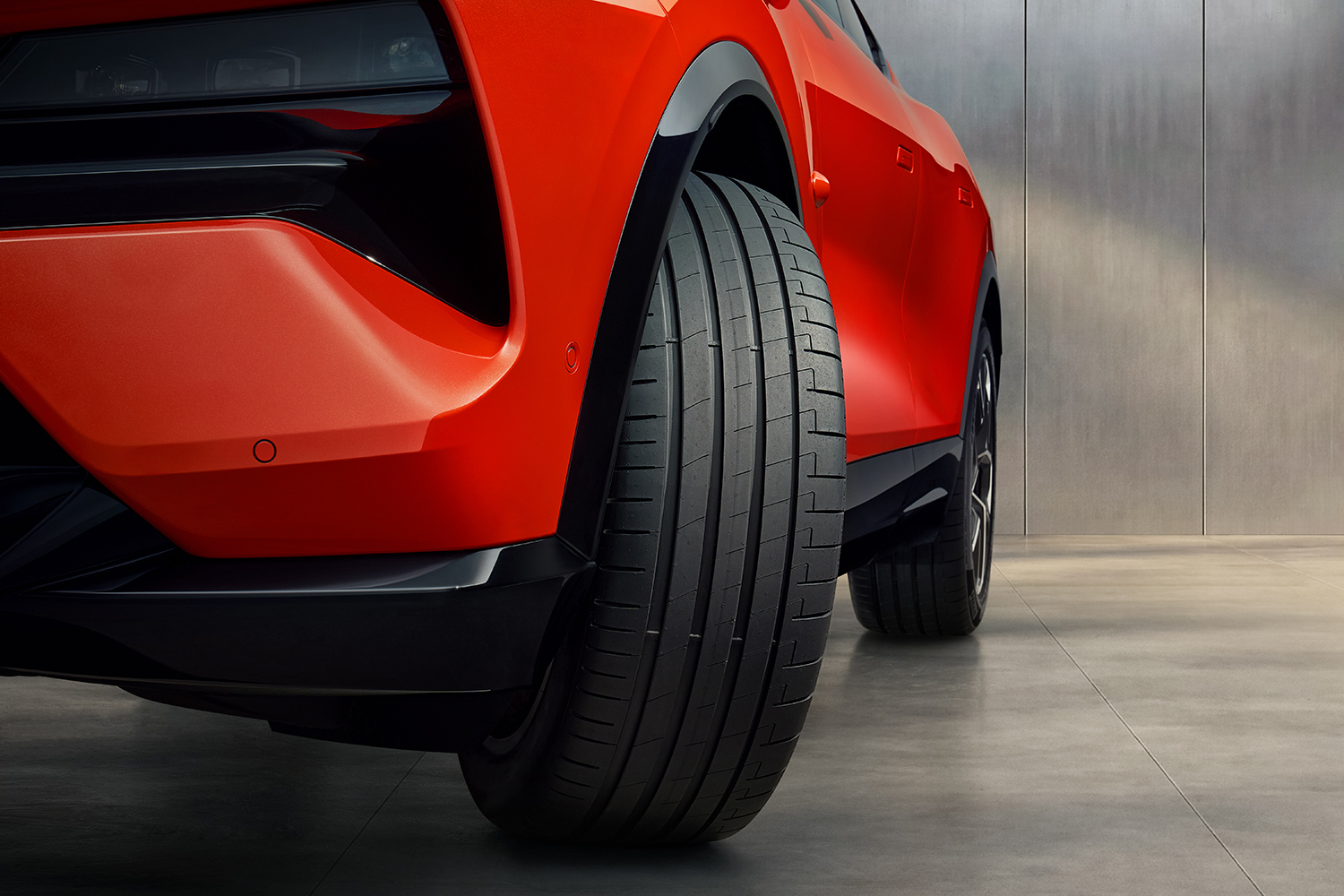 莲花For Me首搭路遥超级混动 952马力/零百3.3秒/指导价50.8万元起