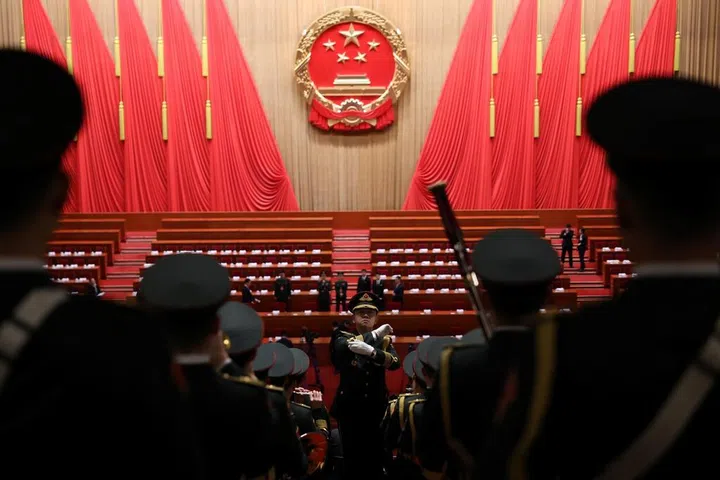 中国政府计划将今年的财政赤字率控制在约4%水平