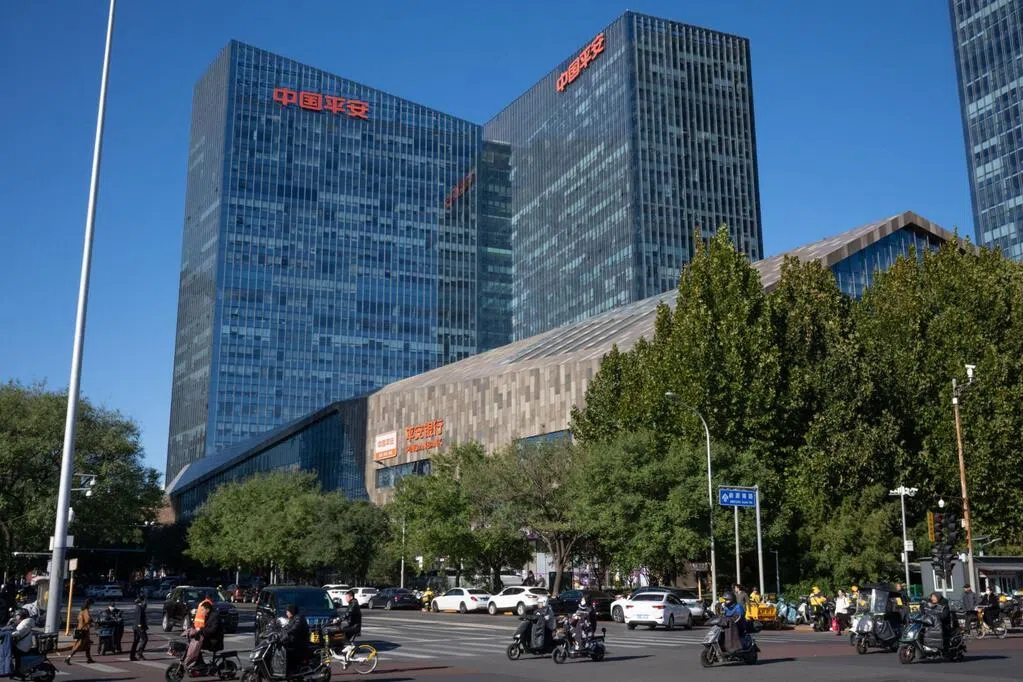 中国平安海外投资部门评估美国市场风险并调整策略