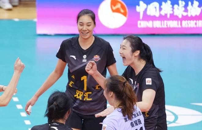 中国女排新星闪耀:20岁1米98接应力夺得分榜第十名
