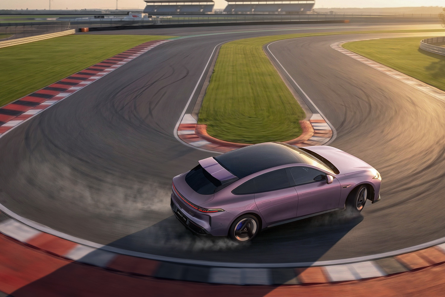 东风奕派007闪现版上市限时售价13.19万元 纳米01 Cross开启预定