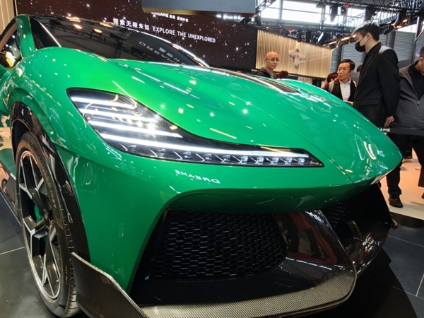 追觅首款SUV概念车首秀:超跑风格外观 辨识度拉满