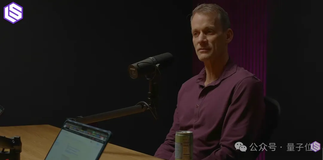 Jeff Dean畅谈未来:每位开发者将管理50个智能体,编写需求成为关键能力