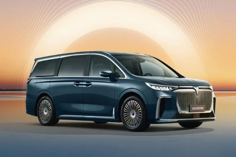 岚图高端电动车品牌在香港交易所上市