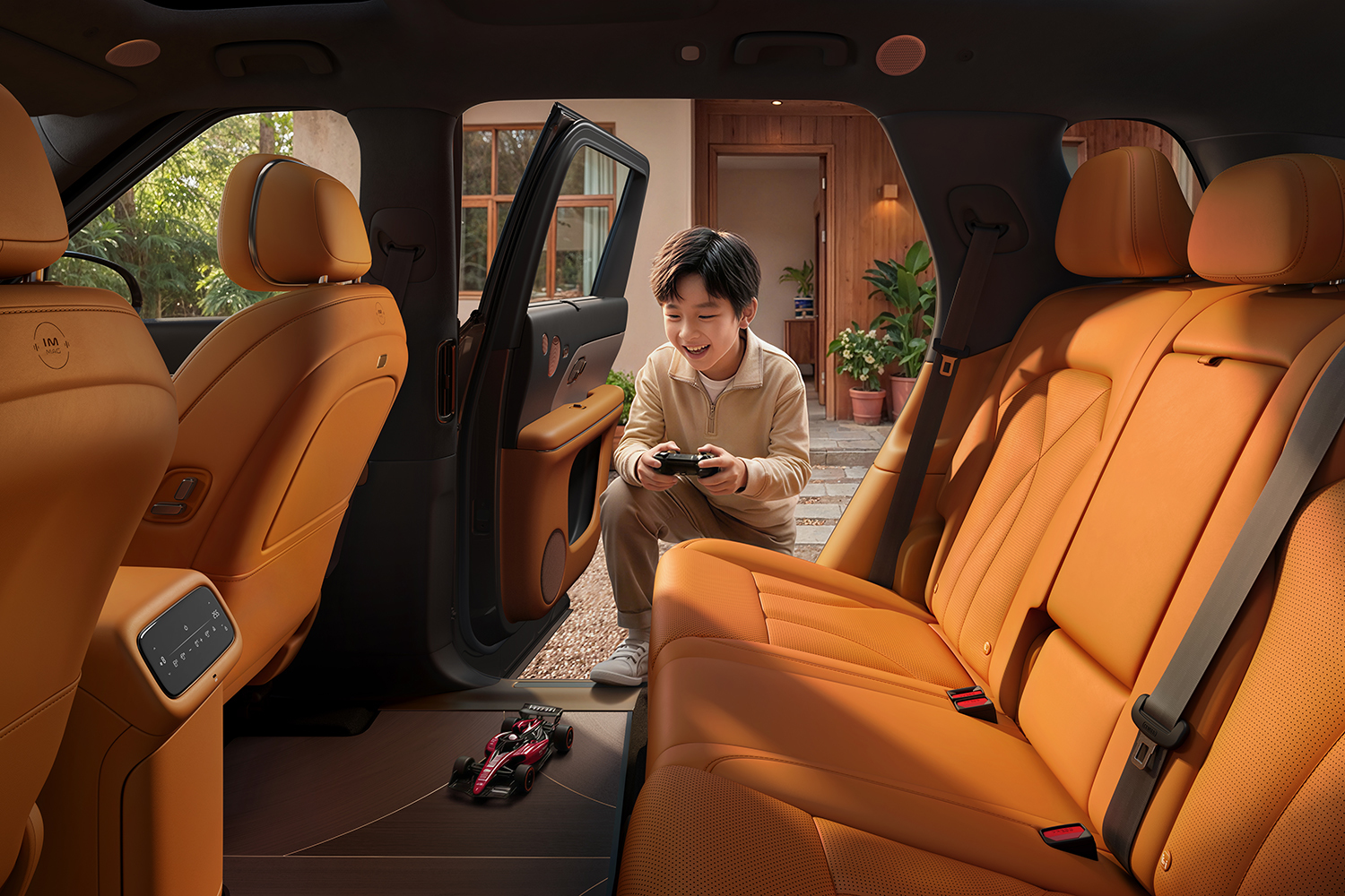 全线控四轮转向技术同级首次上车 智己LS8预售权益价25.98万元起