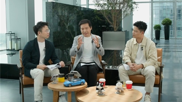 雷军回应车主关切:小米新一代SU7锁单量突破3万