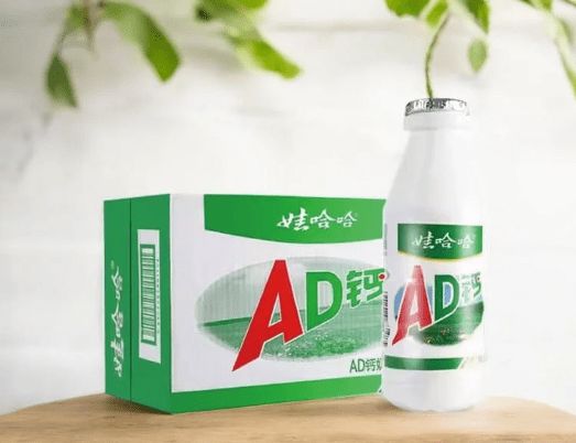 娃哈哈被曝大规模停产，“连AD钙奶和营养快线都让停了”，知情人：正常排产调整，“宗馥莉的管理方式和宗庆后确实不一样”