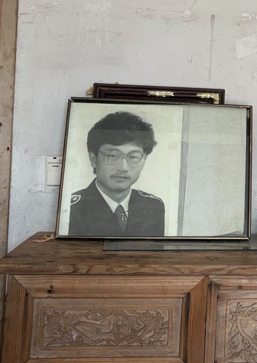 保卫科干事缉盗牺牲32年后凶手落网 英雄称号仍未落实