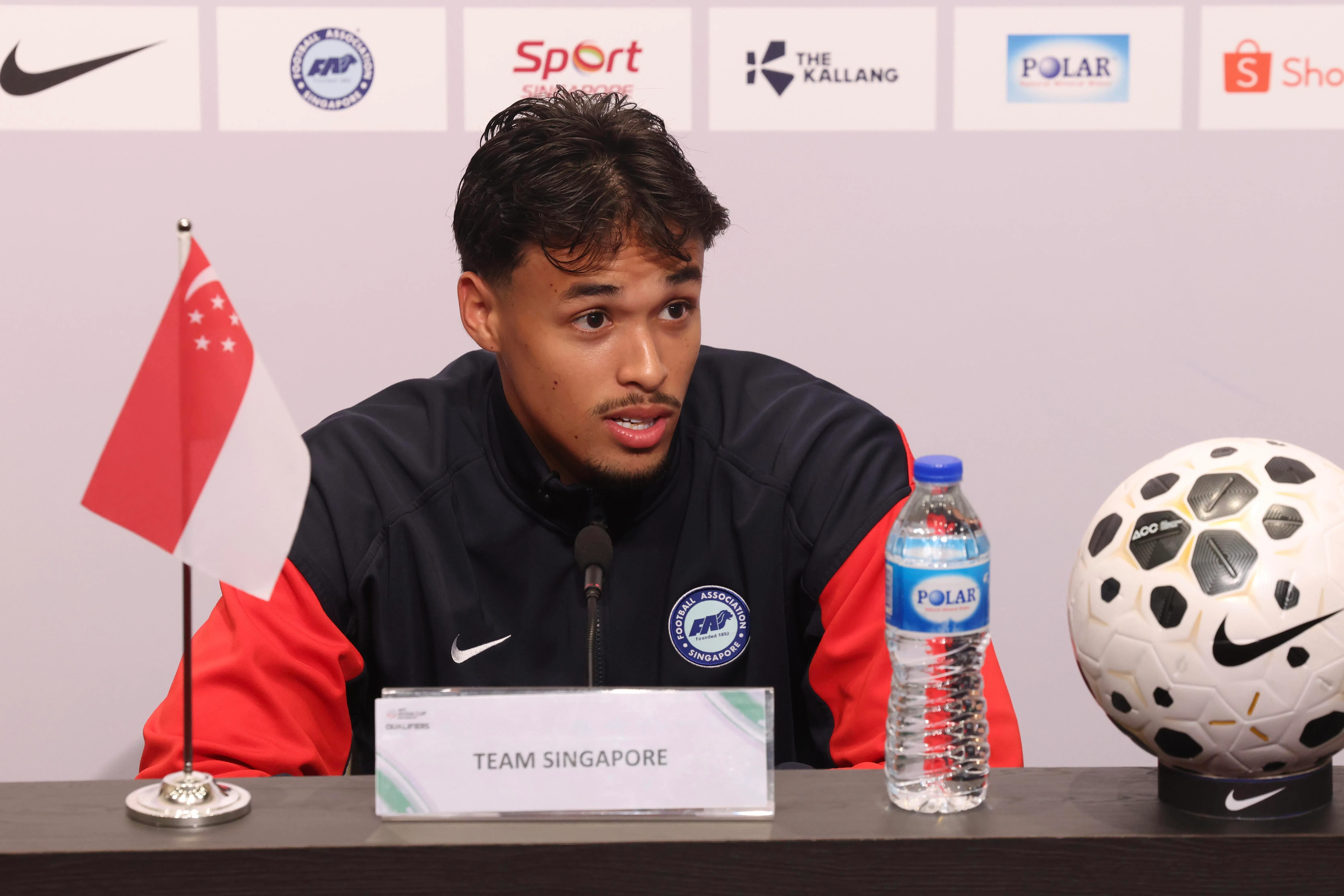 伊尔汗·范迪对于能再次代表新加坡国家队出战感到兴奋不已。（郑一鸣摄）