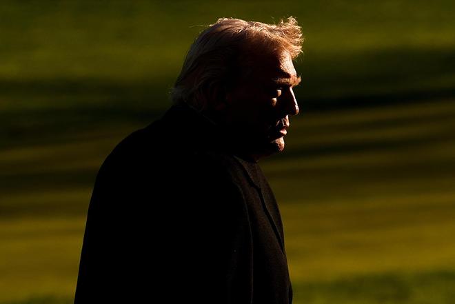 有内幕?特朗普释放信号前,原油期货惊现大单!伊朗“辟谣”后,特朗普甩锅防长