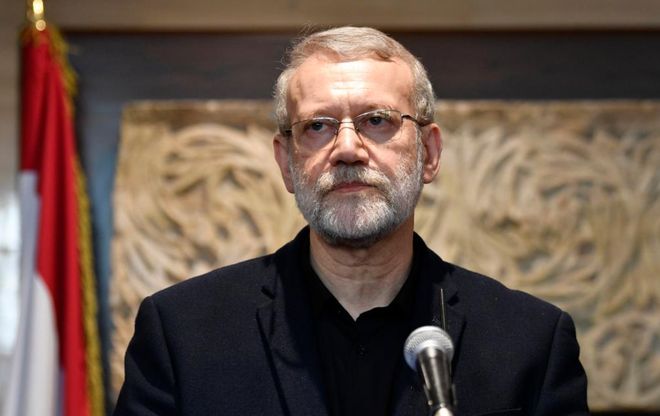 以色列暗杀拉里贾尼，美国能否置身事外？专家警告：美以分歧或将加剧