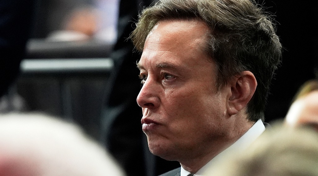 SpaceX首席宣布雄心壮志：未来AI成就将超越全行业总和