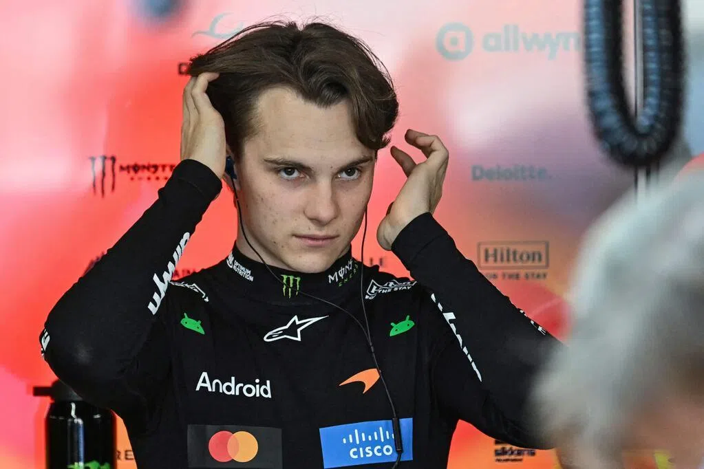 迈凯伦在日本站练习赛中发力挑战梅赛德斯