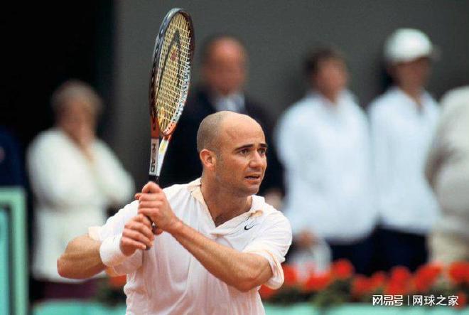 德约成就辉煌，新世纪第六人斩获阳光双冠奖荣耀