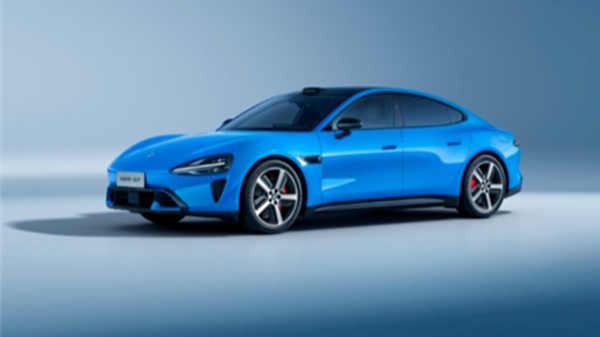 小米SU7新一代实测：120km/h时速下续航达533公里