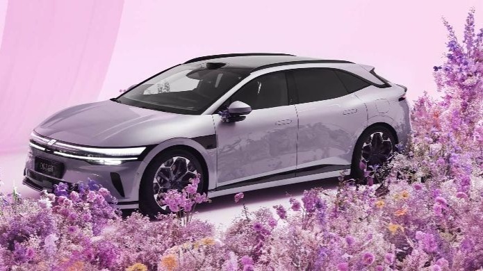 消息称极氪007 GT现款车型已售罄,焕新款二季度上市