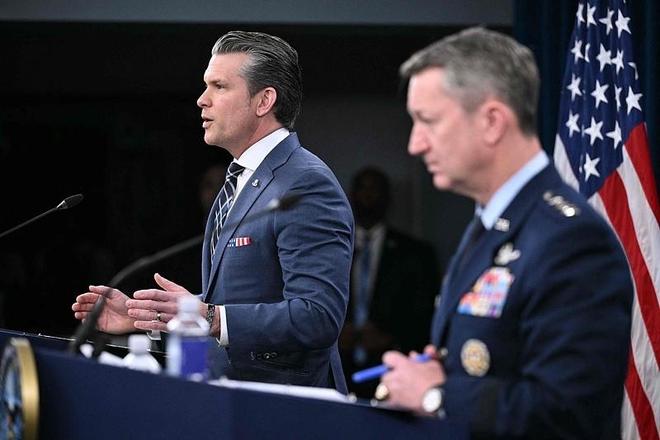 伊朗称击中F-35战斗机 以称对伊行动“还没过半” 美总统否认增兵