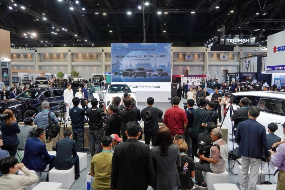 东风风行 Friday在泰国车展亮相并正式发售:从产品出口到品牌本土化深耕