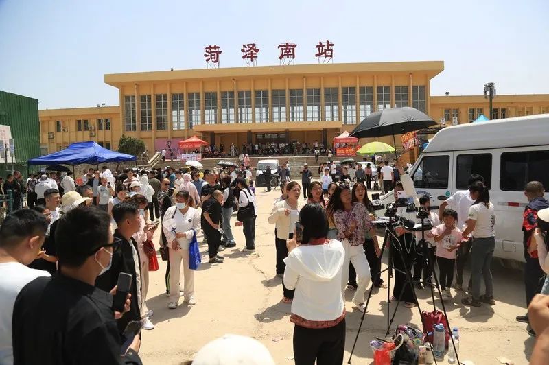 △菏泽南站。（图/IC photo）