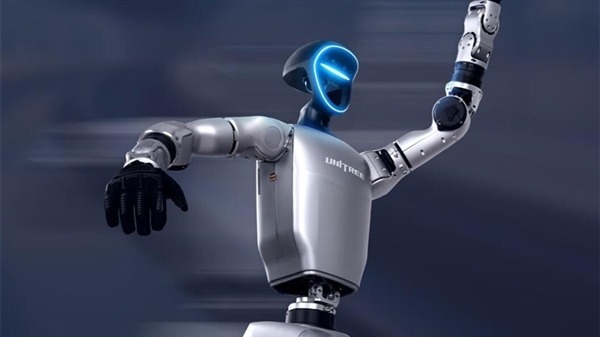 王兴兴谈宇树科技人形机器人：中期超越人类跑步，全真智能ChatGPT时代还需2-3年