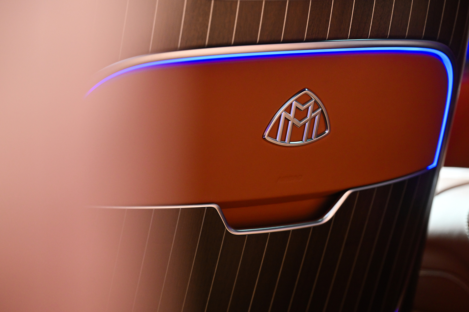 新一代梅赛德斯-迈巴赫S级全球首发 超豪华MPV迈巴赫VLS级正式官宣