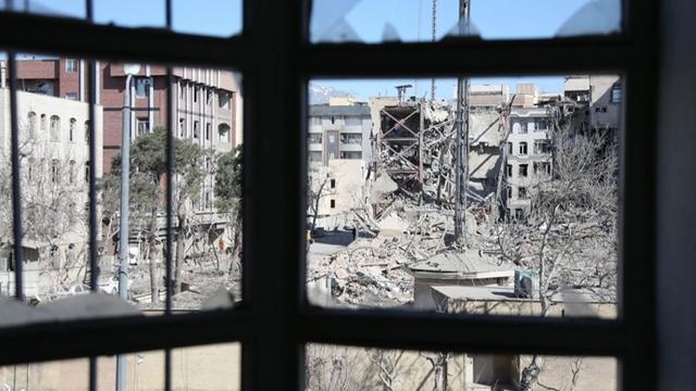 战争进入第二月：美国大军压境、伊朗“王牌”下场，谁将控局？