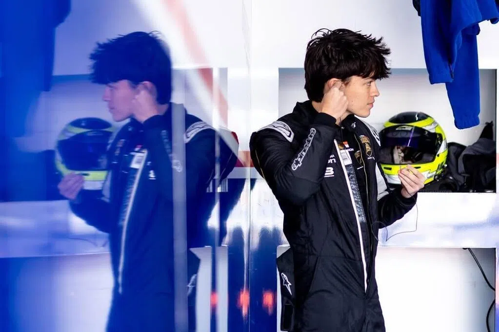 中国赛车新秀布朗征战德国GT3大赛创佳绩