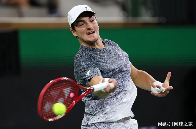 史上最快速度193公里!丰塞卡刷新正手击球纪录,榜首归属何人?