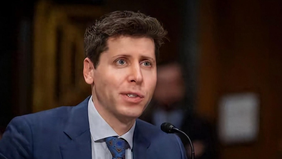 奥尔特曼感谢开发者引发争议,网友质疑:“这是失业的回报?”