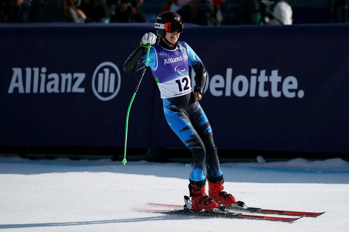 瓦尔瓦拉为俄罗斯赢得2014年以来的首枚冬残奥会金牌。 （路透社）