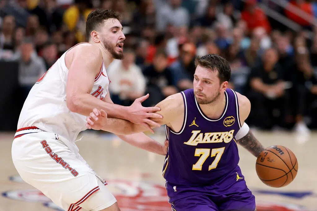 湖人豪取七连胜 东契奇与詹姆斯联手轰下70分