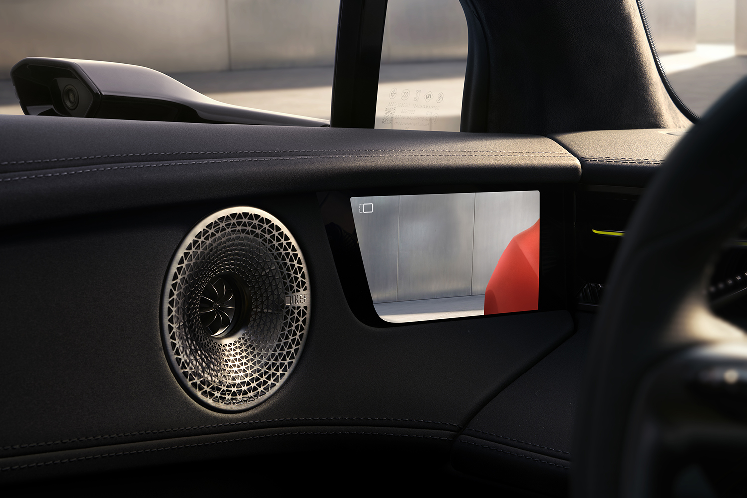 莲花For Me首搭路遥超级混动 952马力/零百3.3秒/指导价50.8万元起