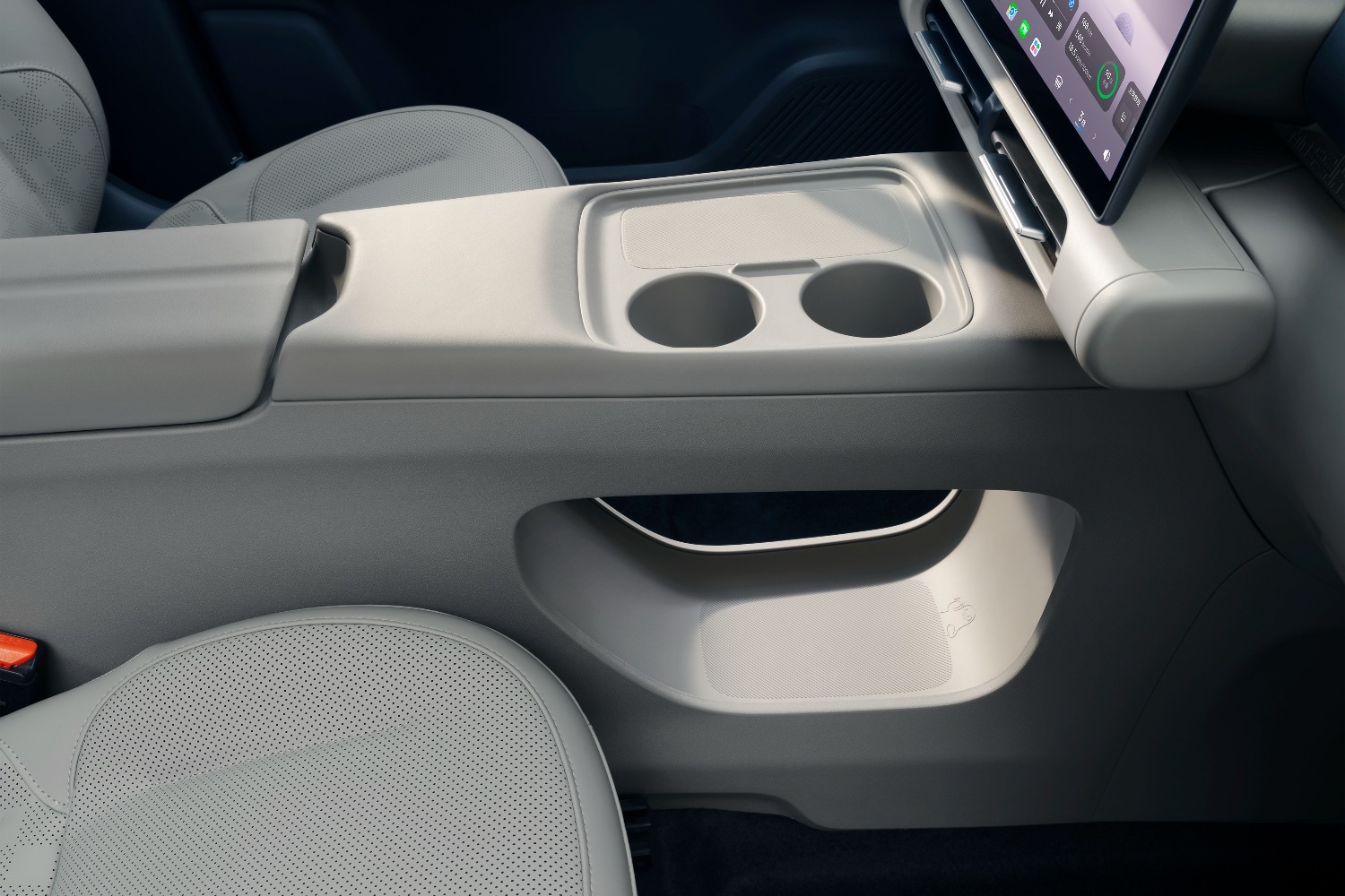 零跑A10上市售价6.58万元起 激光雷达+车位到车位领航仅需8.68万