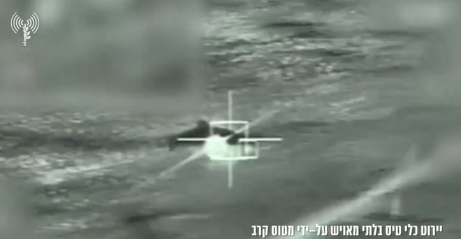 美以称哈梅内伊已“不在世” 伊朗关闭霍尔木兹海峡 袭击致近千人伤亡