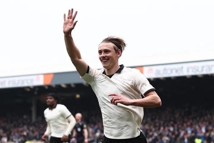 维尔港逆袭击败桑德兰冲入足总杯八强 英甲副班长创72年奇迹