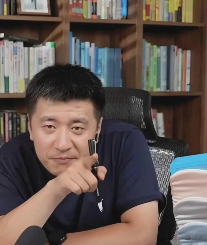 多位名人突然因猝死离世，与张雪峰情况相似