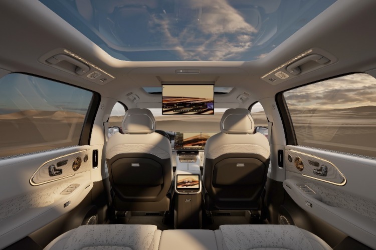 极氪公布8X内饰细节 豪华大五座SUV 售价约43万起步