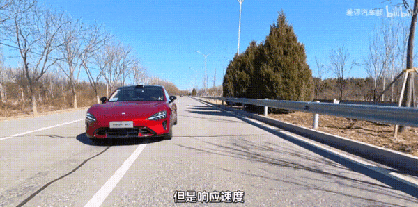 新一代小米SU7开着更舒服了？我不同意！