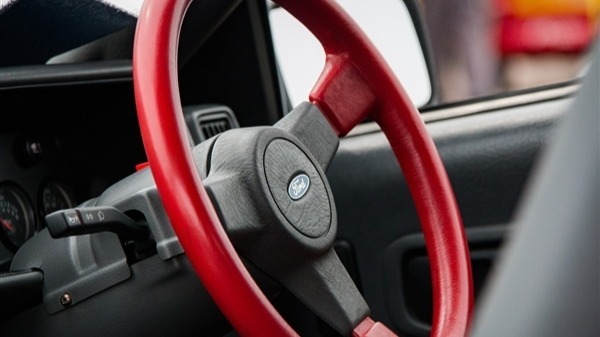 汽车内存需求激增！美光预测每辆车需300GB 或加剧供应紧张