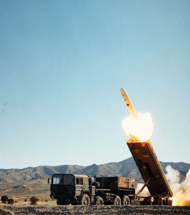 日本迎来“战斧”,安全局势生变