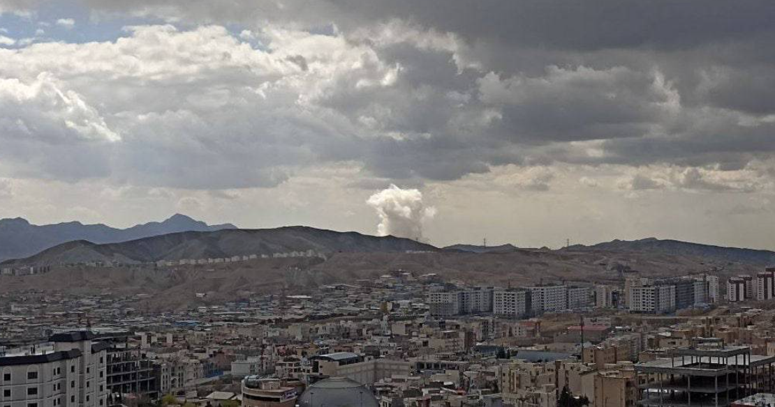 3月30日,德黑兰东南部帕尔钦军事基地遭袭。