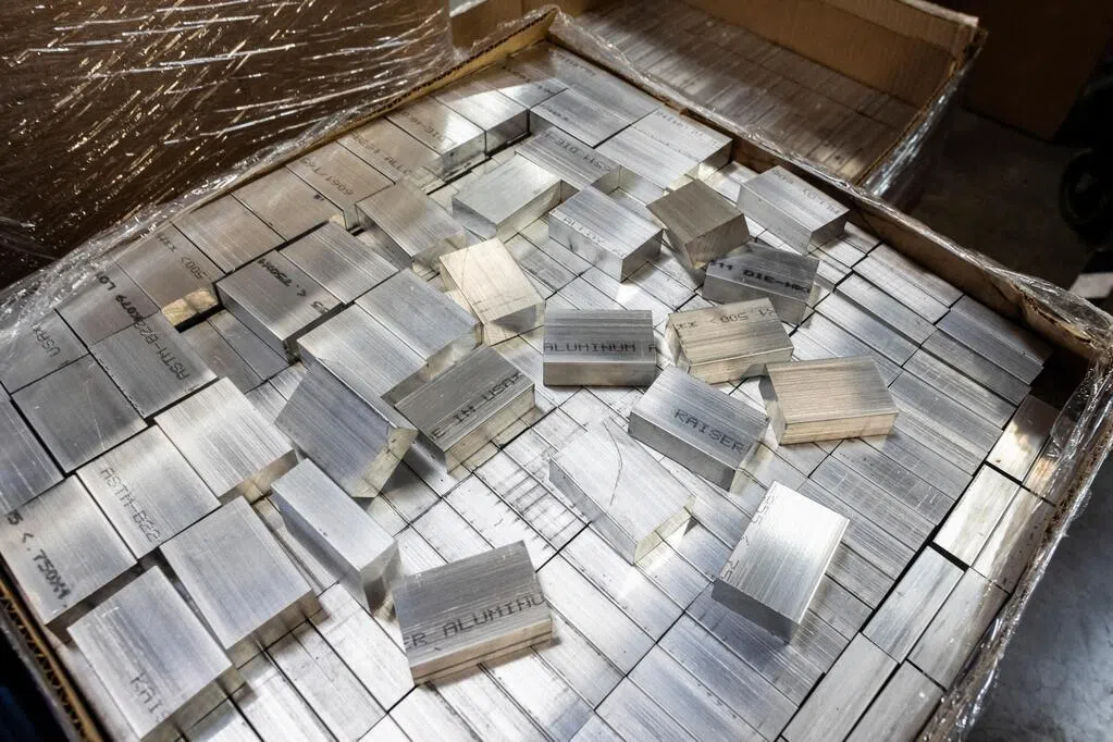 铝价因伊朗局势波动剧烈 上游运输调整助价格回稳