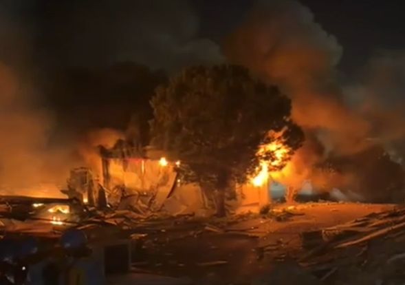 国际新闻早知道丨伊朗最高领袖选举会议将在24小时内举行 多架美军轰炸机飞抵英军基地